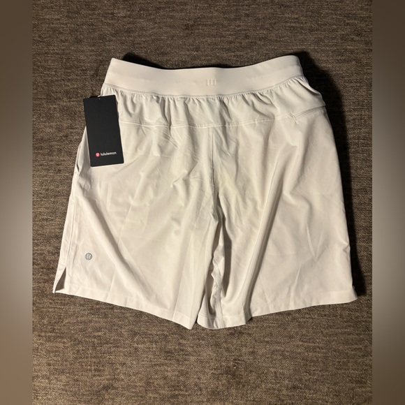 Lululemon Mens “License To Train” Short 7” Inseam Linerless (M) SOLD OUT AT LULU - Picture 3 of 6